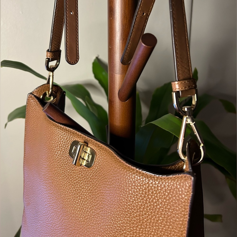Michael Kors MK Sullivan Pebbled Messenger Crossbody Bag Purse
